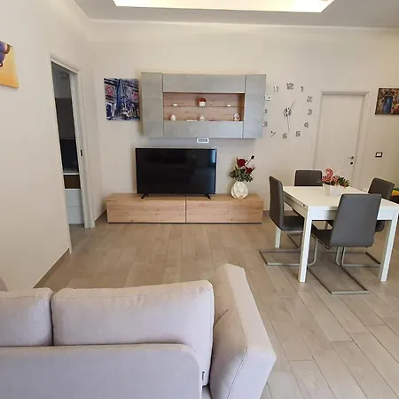 Apartment Sweet